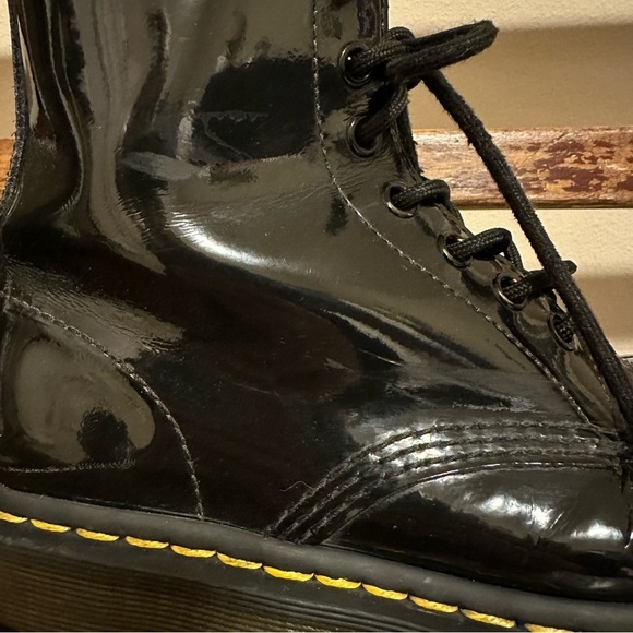 Dr. Martens Black Patent Leather Original Lace Up Combat Boots Docs - Picture 5 of 16